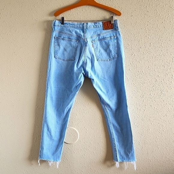 Levi's 501's Blue Premium Line Jeans - Picture 1 of 8